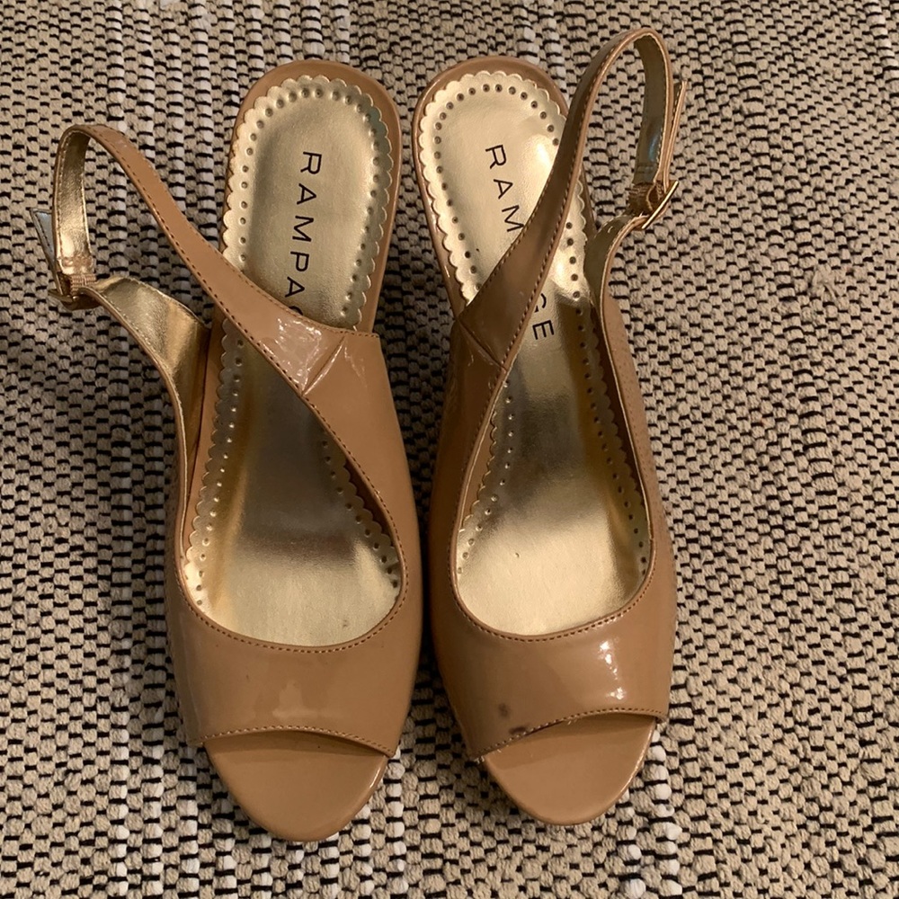 Rampage Nude Heels. Size 9M.